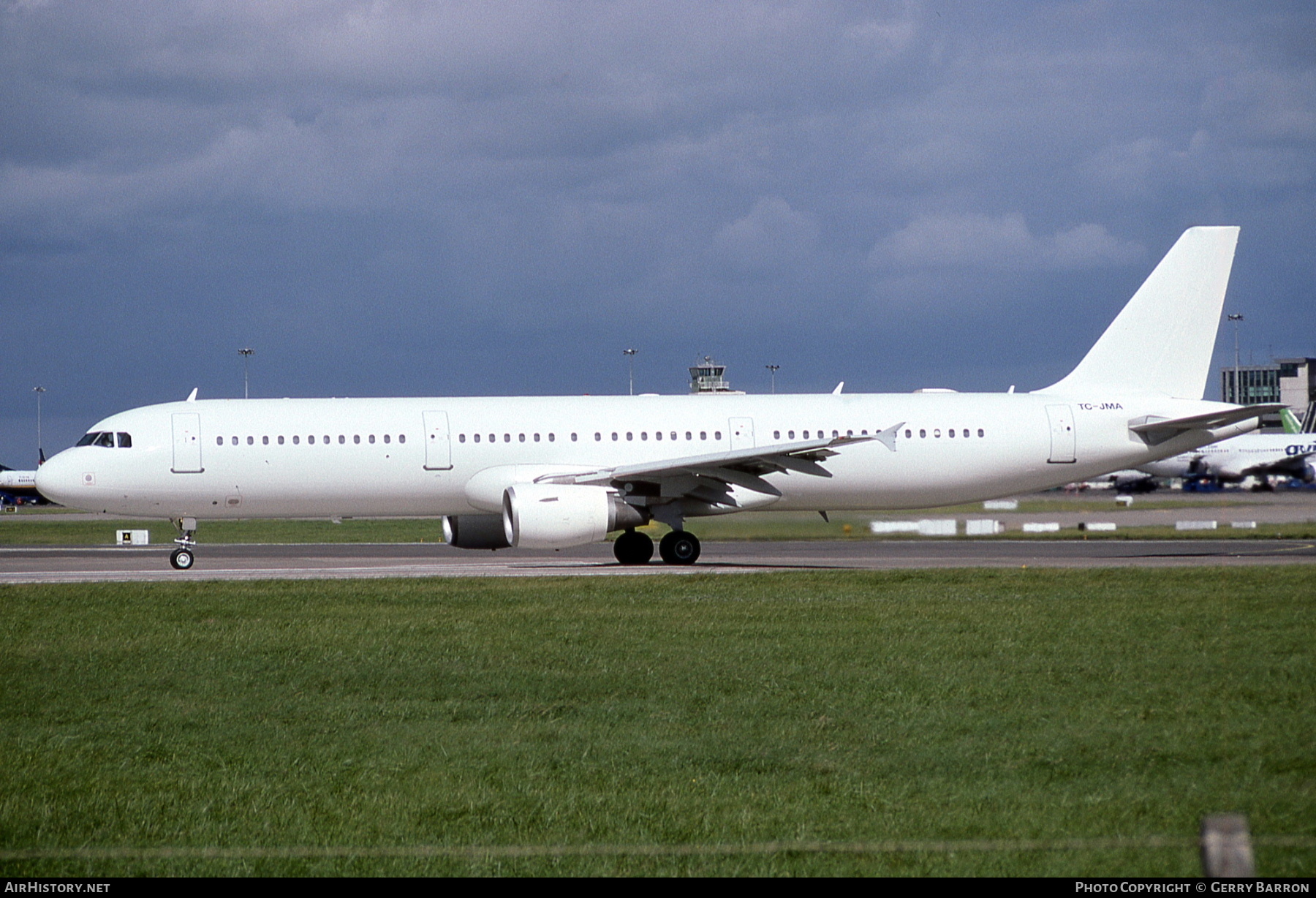 Aircraft Photo of TC-JMA | Airbus A321-111 | AirHistory.net #651828