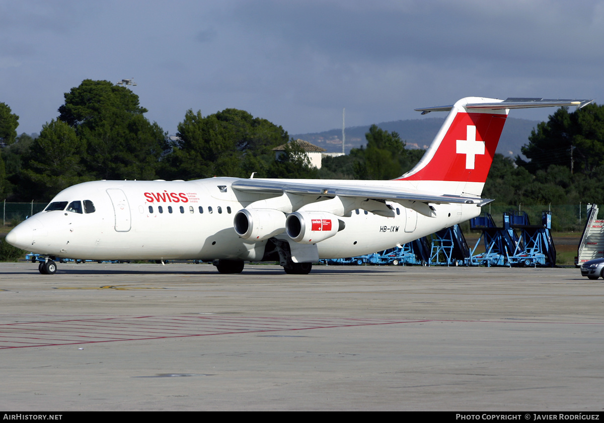 Aircraft Photo of HB-IXW | British Aerospace Avro 146-RJ100 | Swiss International Air Lines | AirHistory.net #651922