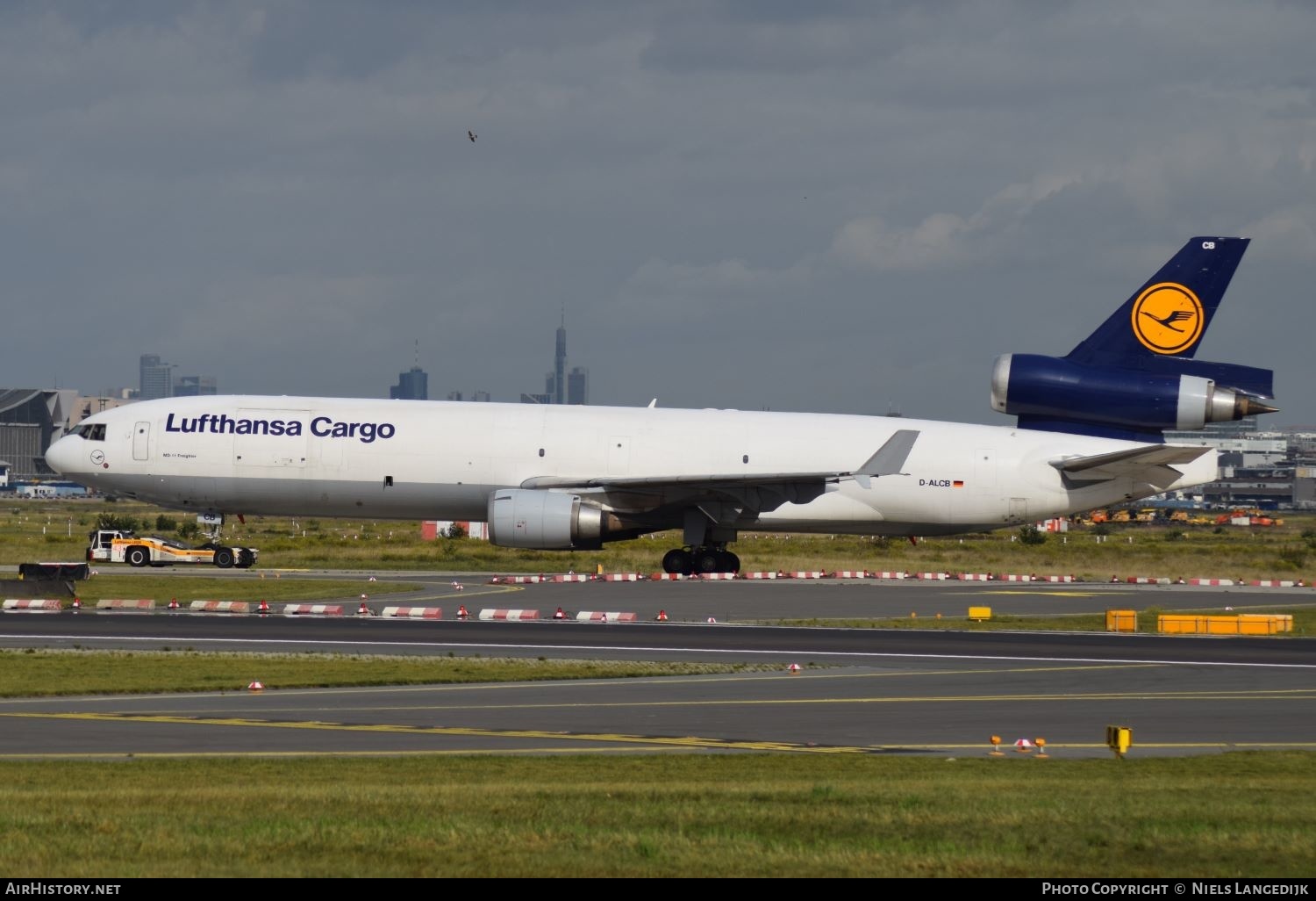 Aircraft Photo of D-ALCB | McDonnell Douglas MD-11F | Lufthansa Cargo | AirHistory.net #651934