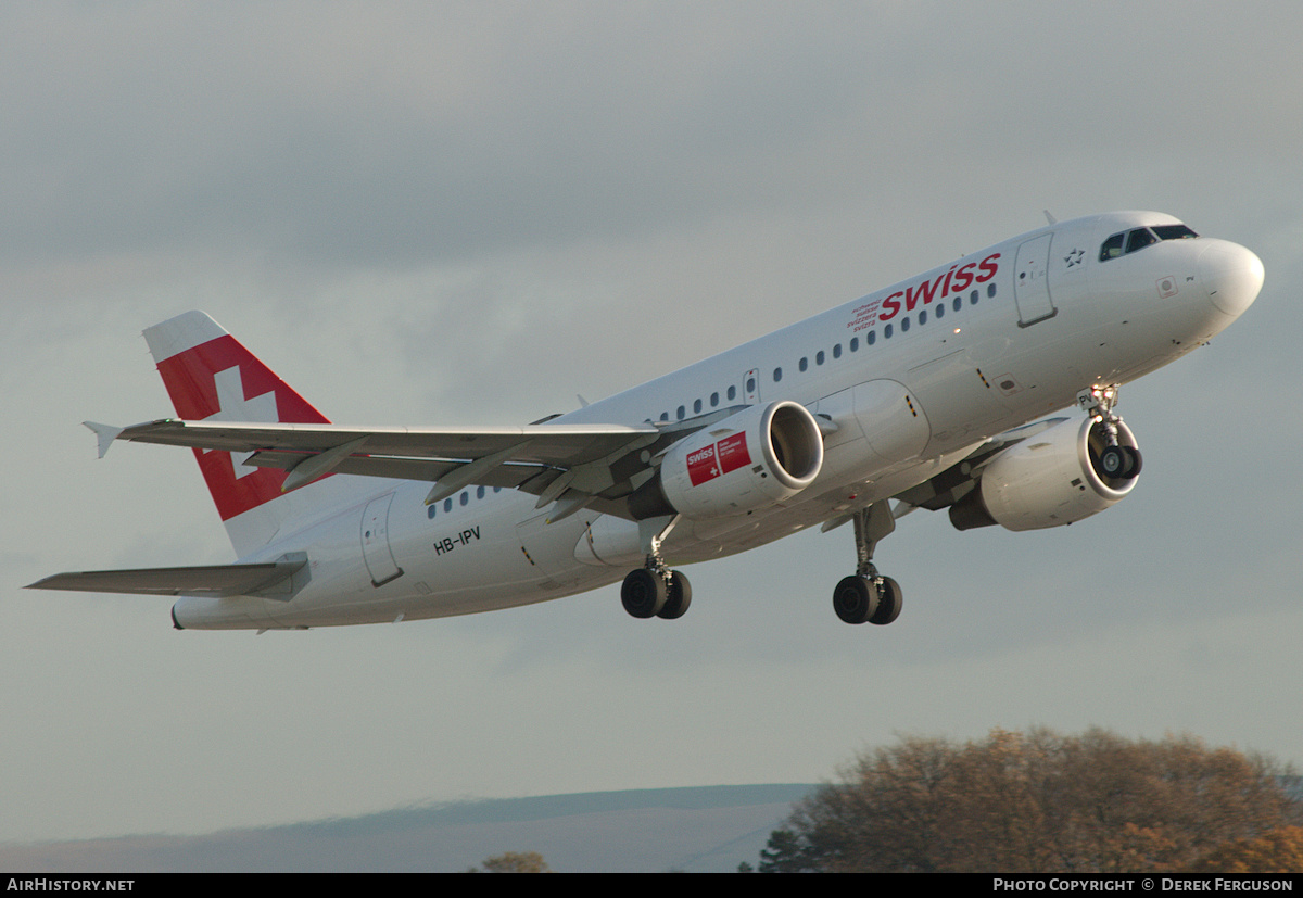 Aircraft Photo of HB-IPV | Airbus A319-112 | Swiss International Air Lines | AirHistory.net #651980