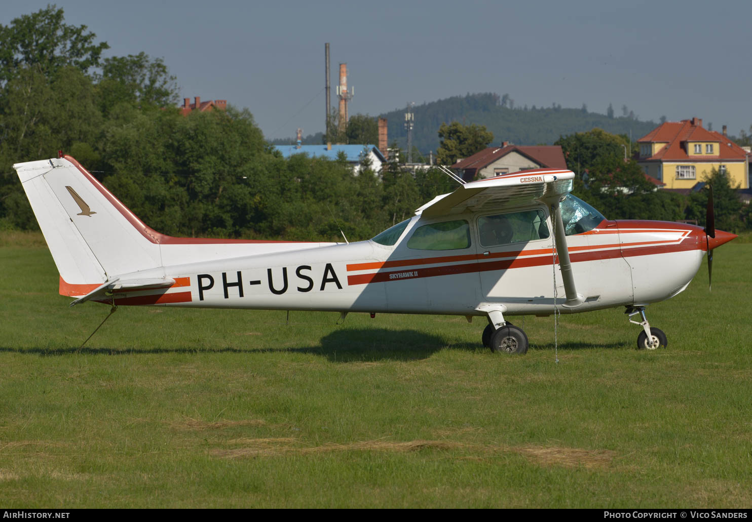 Aircraft Photo of PH-USA | Cessna 172P Skyhawk II | AirHistory.net #651983