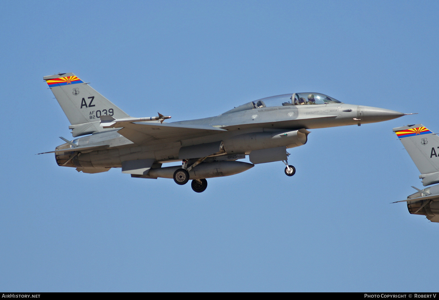 Aircraft Photo of 82-1039 / AF82-039 | General Dynamics F-16B Fighting Falcon | USA - Air Force | AirHistory.net #652041