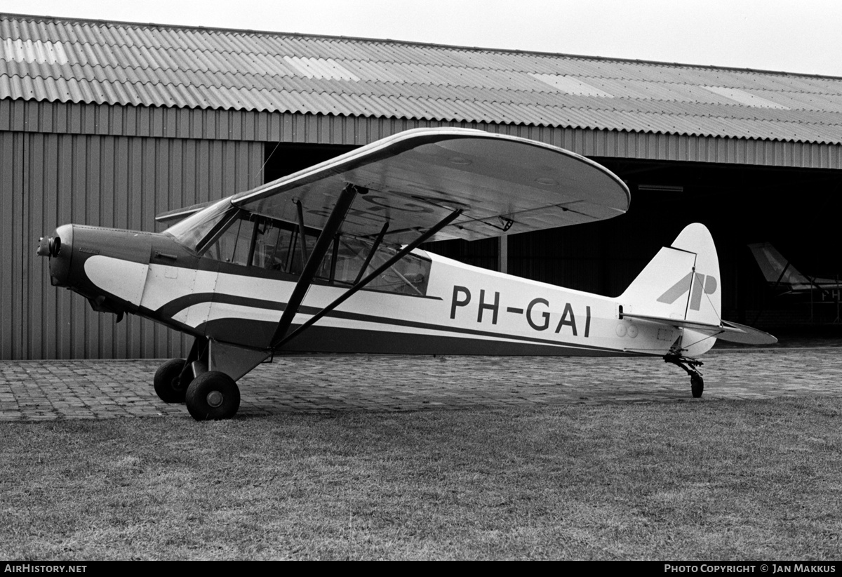 Aircraft Photo of PH-GAI | Piper L-21B Super Cub | Air Promotion Holland | AirHistory.net #652229