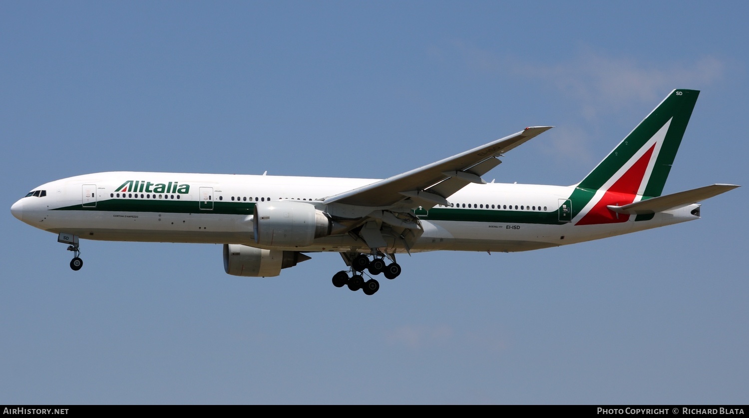 Aircraft Photo of EI-ISD | Boeing 777-243/ER | Alitalia | AirHistory.net #652273