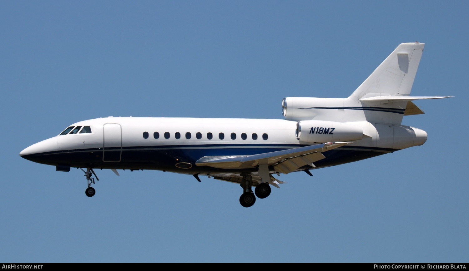 Aircraft Photo of N18MZ | Dassault Falcon 900 | AirHistory.net #652285