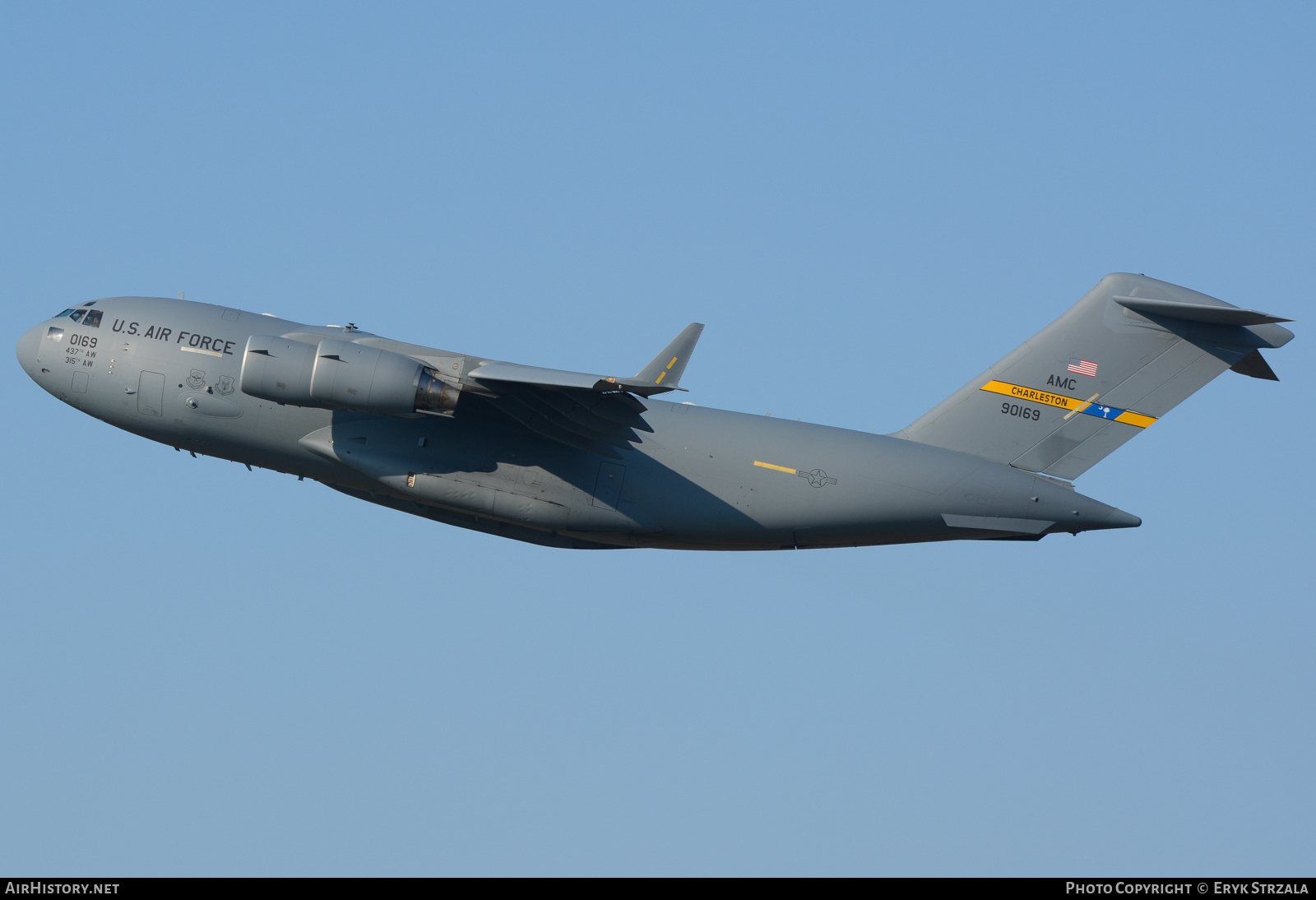 Aircraft Photo of 99-0169 / 90169 | Boeing C-17A Globemaster III | USA - Air Force | AirHistory.net #652407