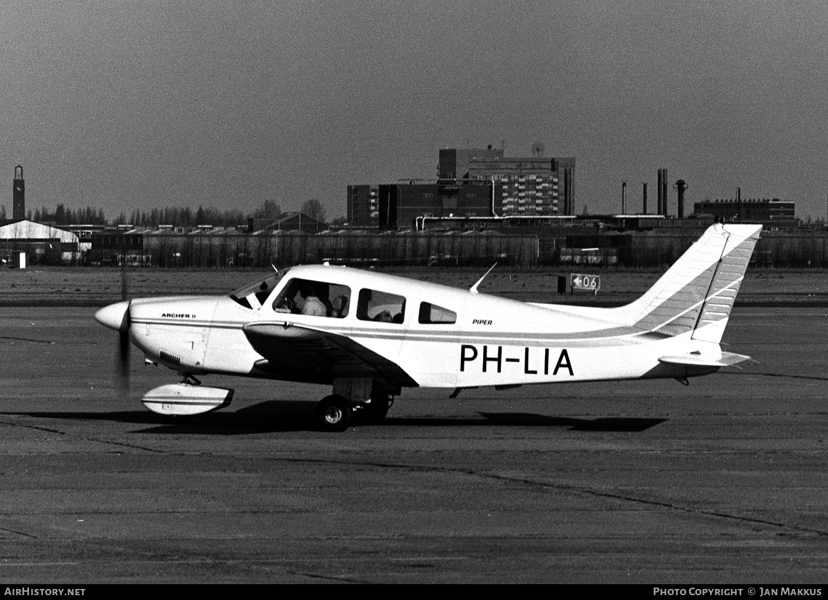 Aircraft Photo of PH-LIA | Piper PA-28-181 Archer II | AirHistory.net #652418