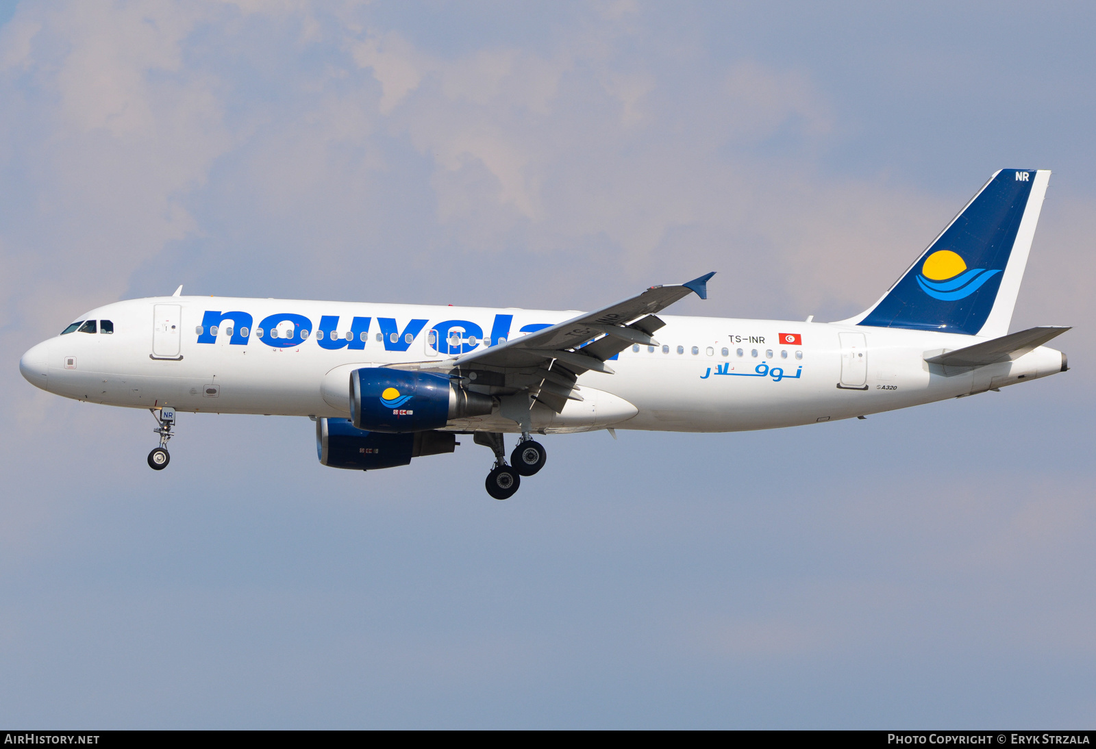 Aircraft Photo of TS-INR | Airbus A320-214 | Nouvelair Tunisie | AirHistory.net #652431