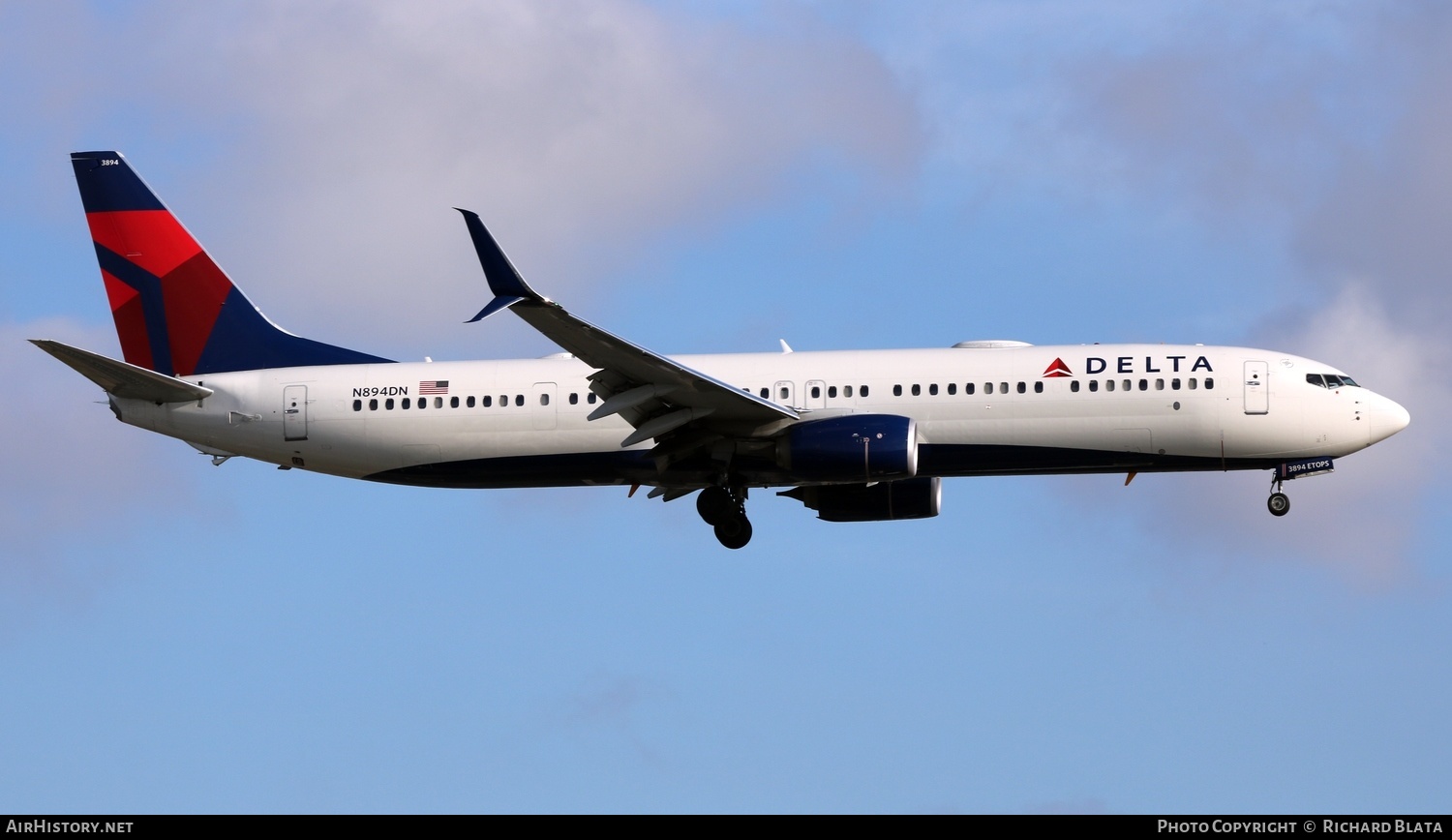 Aircraft Photo of N894DN | Boeing 737-900/ER | Delta Air Lines | AirHistory.net #652472