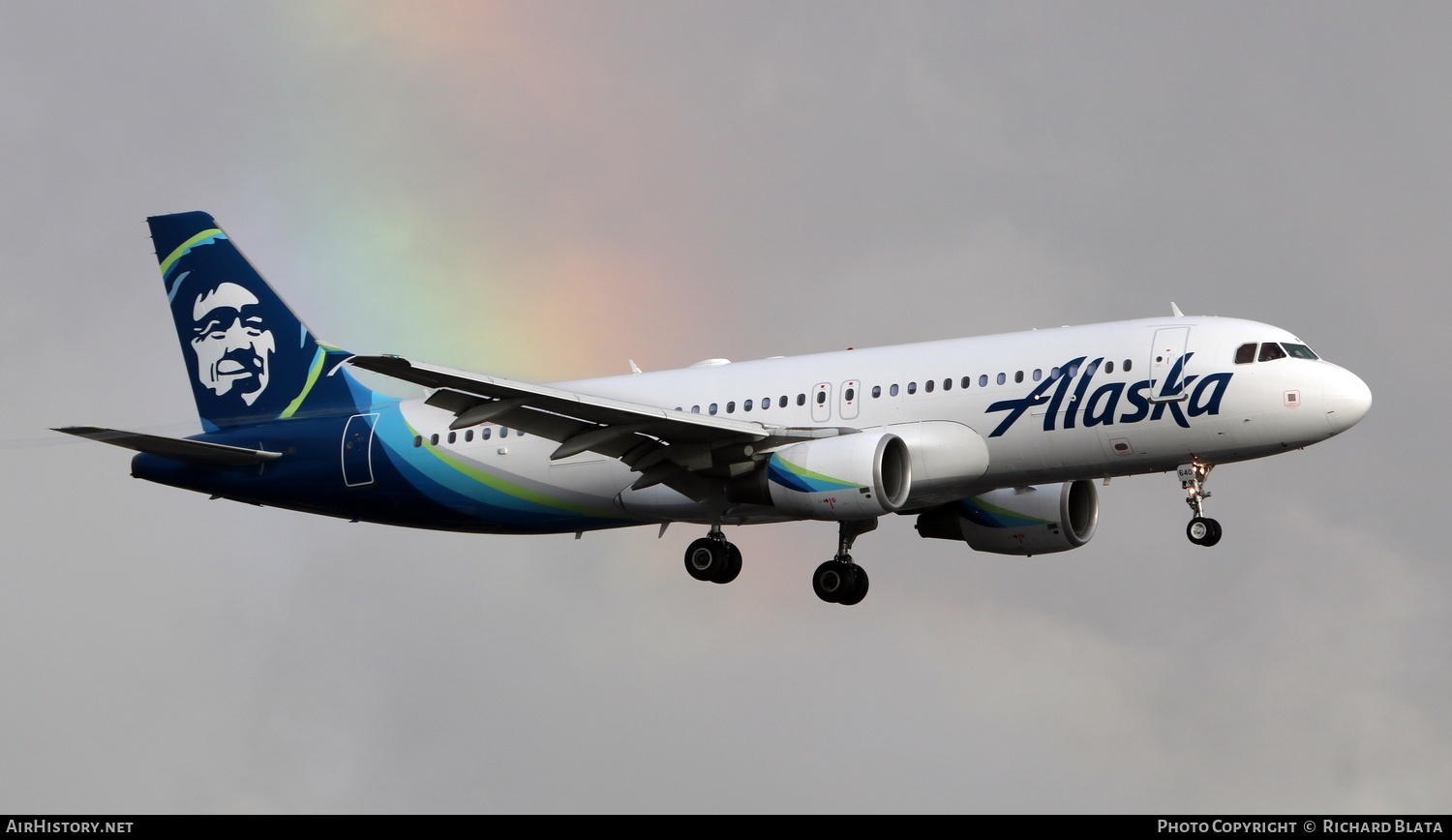 Aircraft Photo of N640VA | Airbus A320-214 | Alaska Airlines | AirHistory.net #652479