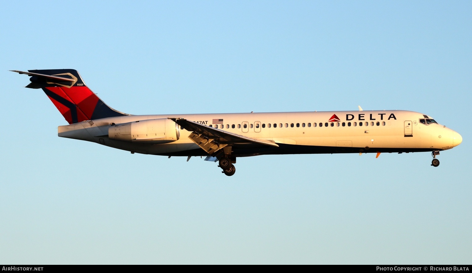 Aircraft Photo of N947AT | Boeing 717-2BD | Delta Air Lines | AirHistory.net #652530