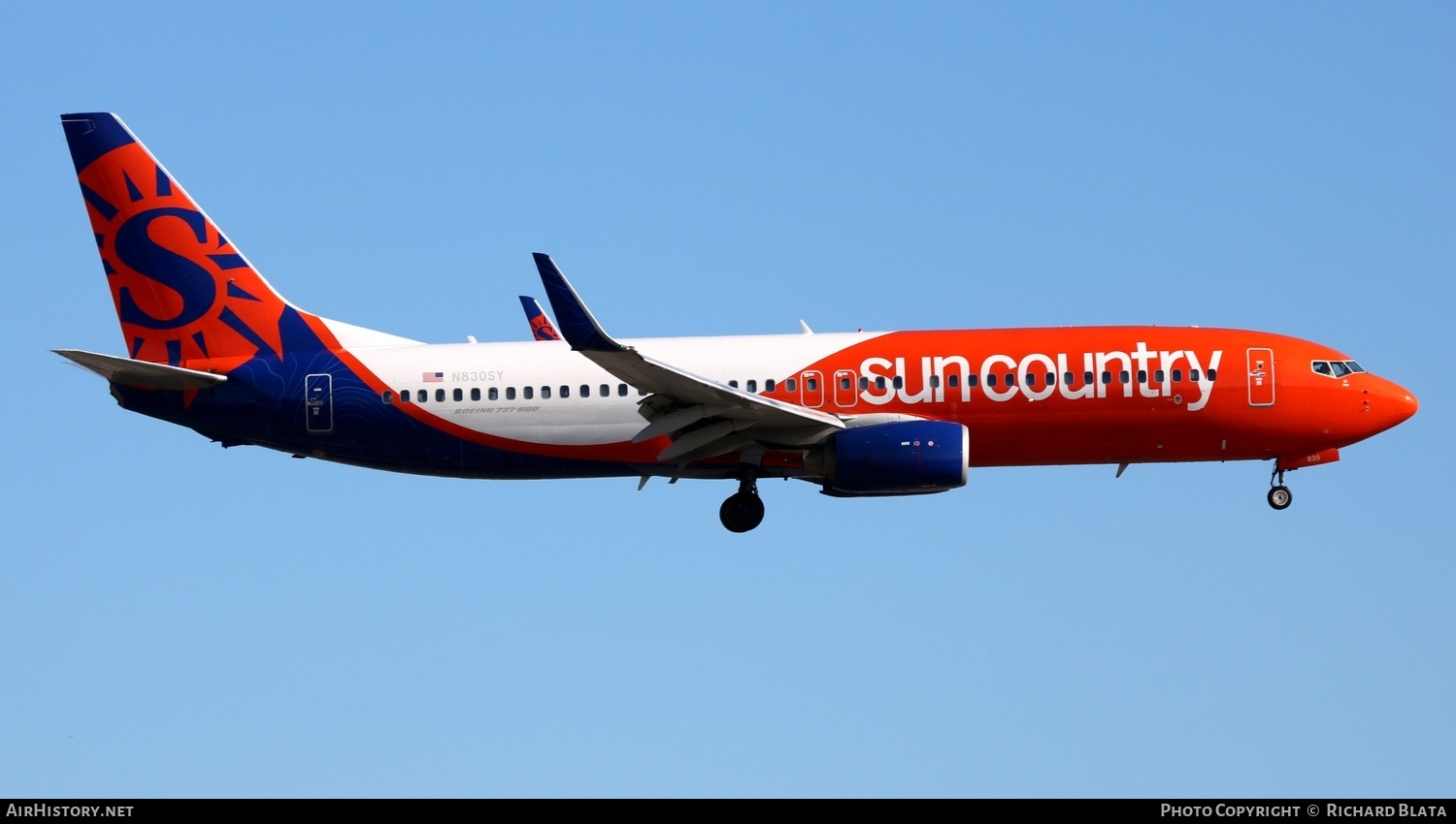 Aircraft Photo of N830SY | Boeing 737-83N | Sun Country Airlines | AirHistory.net #652537