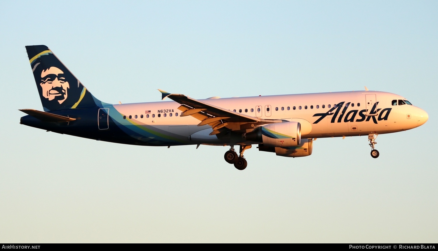 Aircraft Photo of N632VA | Airbus A320-214 | Alaska Airlines | AirHistory.net #652569