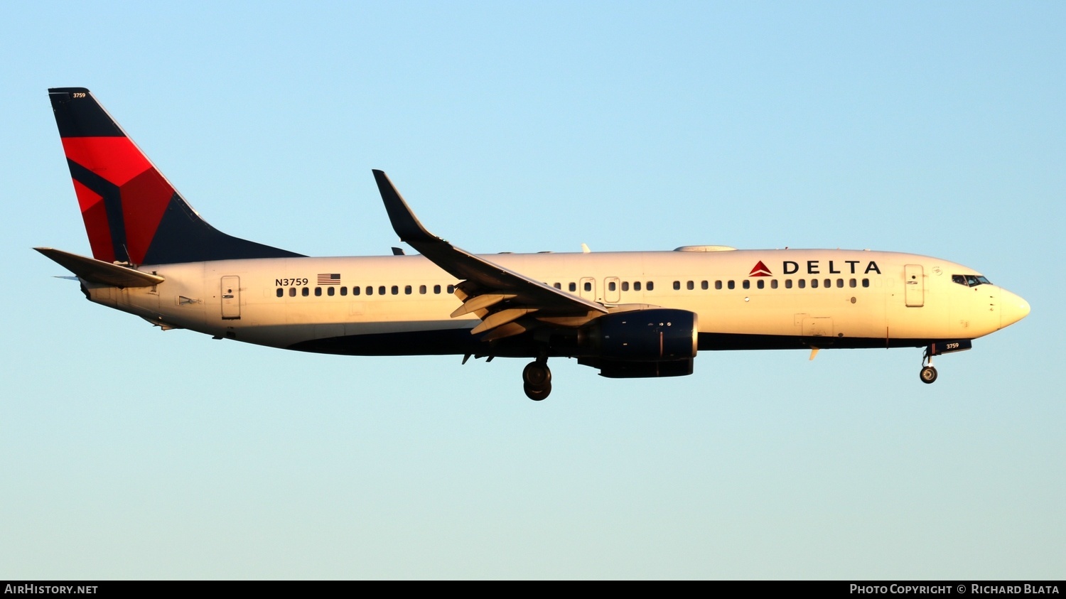Aircraft Photo of N3759 | Boeing 737-832 | Delta Air Lines | AirHistory.net #652570