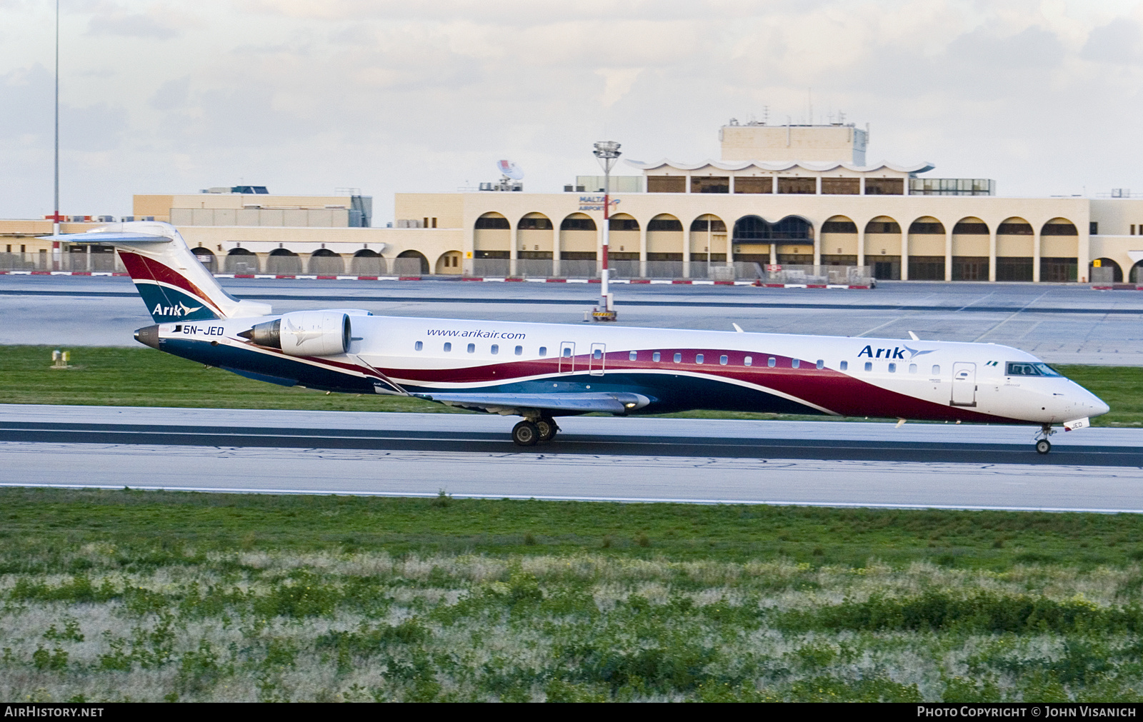 Aircraft Photo of 5N-JED | Bombardier CRJ-900 (CL-600-2D24) | Arik Air | AirHistory.net #652672