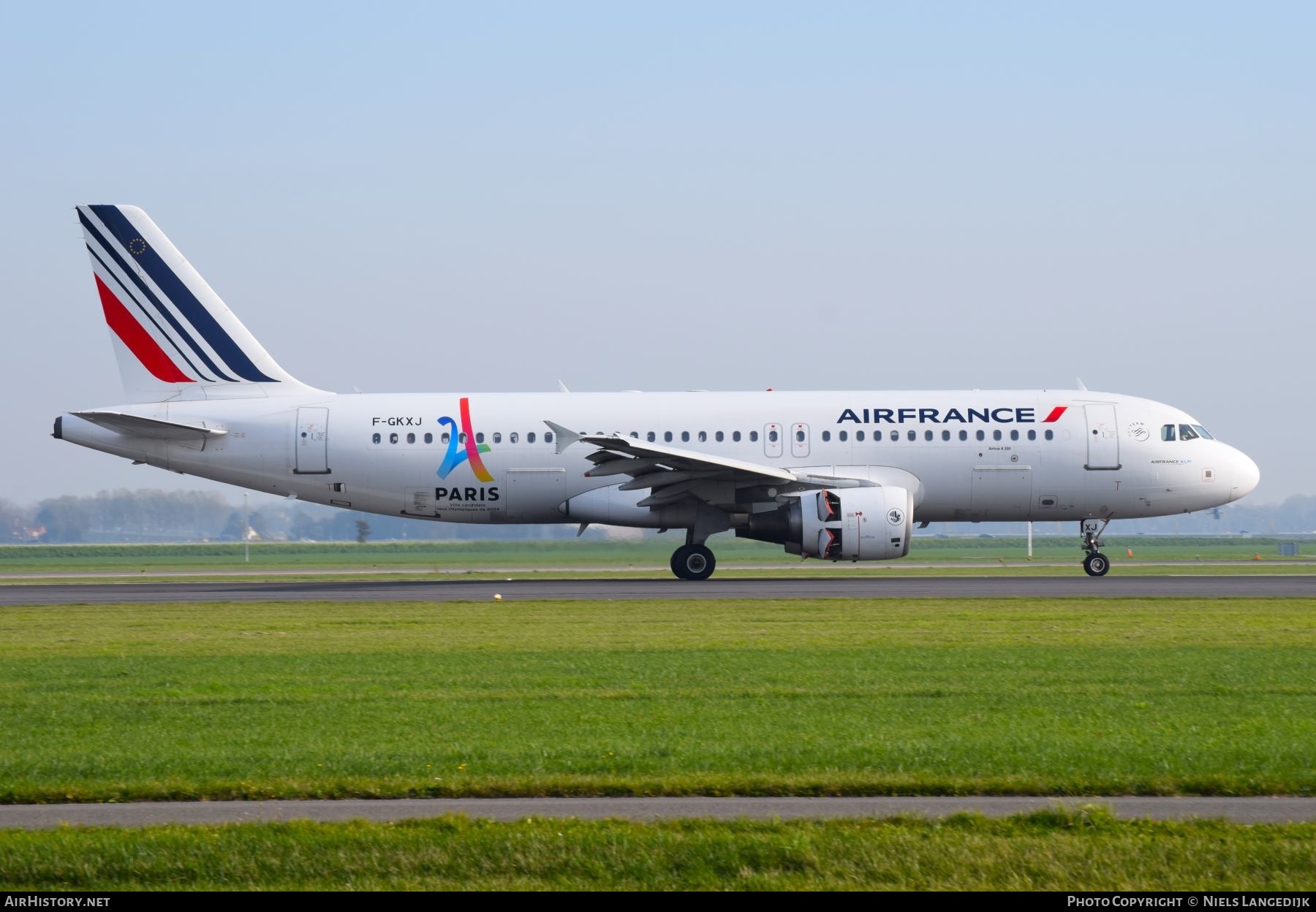Aircraft Photo of F-GKXJ | Airbus A320-214 | Air France | AirHistory.net #652673
