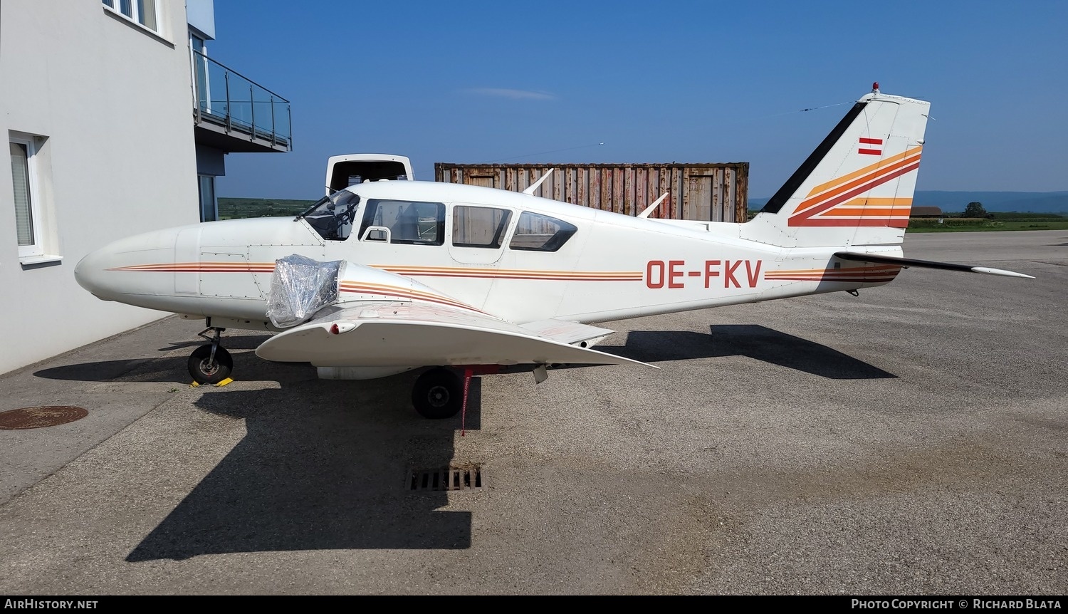 Aircraft Photo of OE-FKV | Piper PA-23-250 Aztec C | AirHistory.net #652738