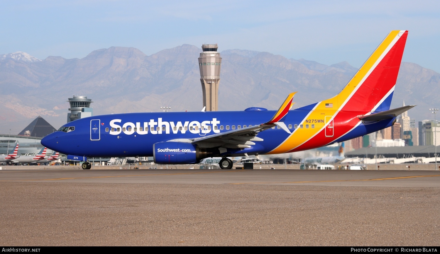 Aircraft Photo of N275WN | Boeing 737-7H4 | Southwest Airlines | AirHistory.net #652803