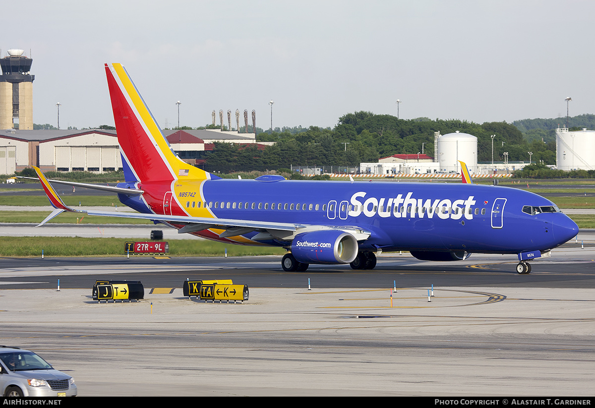 Aircraft Photo of N8574Z | Boeing 737-8H4 | Southwest Airlines | AirHistory.net #652808