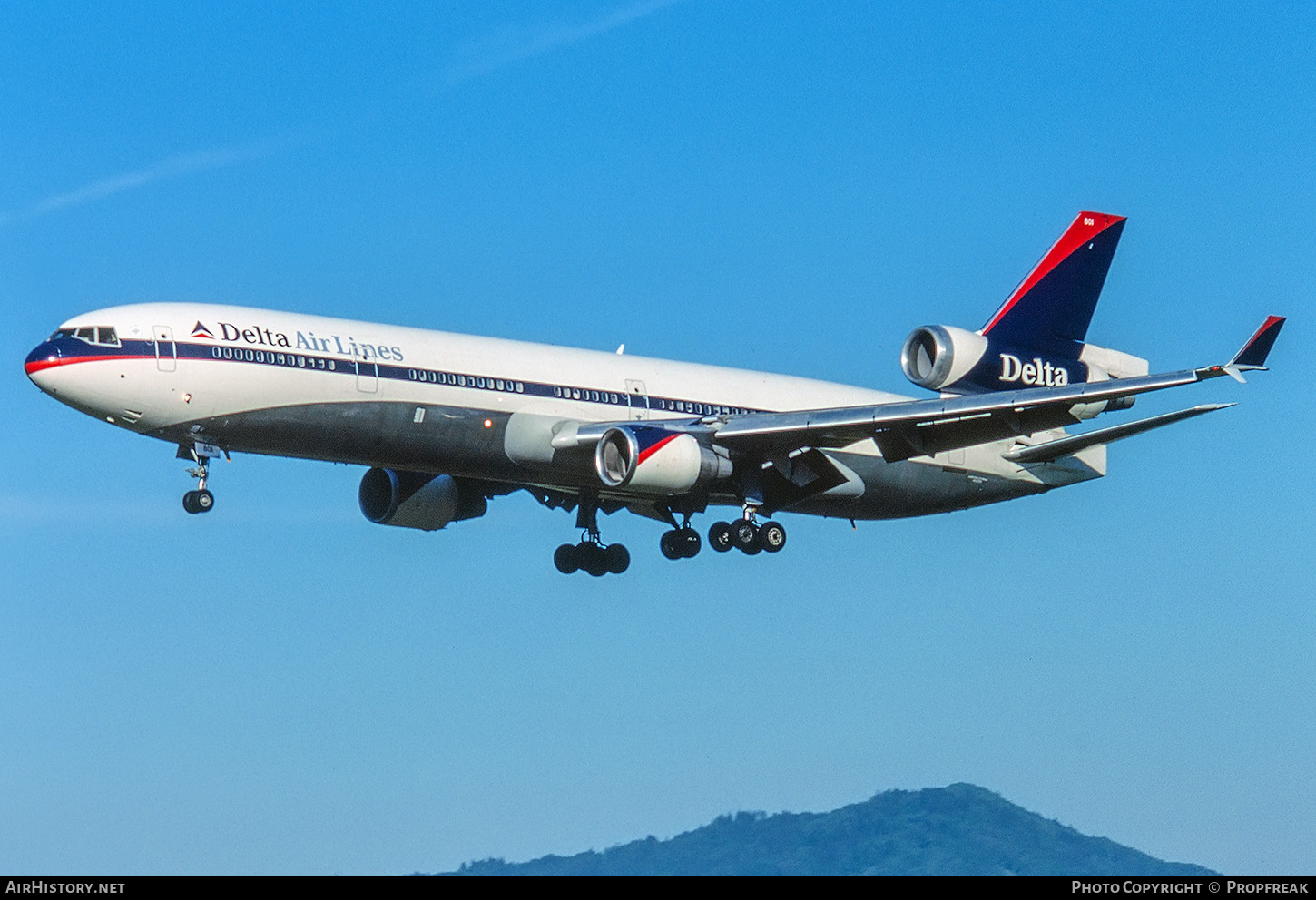 Aircraft Photo of N801DE | McDonnell Douglas MD-11 | Delta Air Lines | AirHistory.net #652869