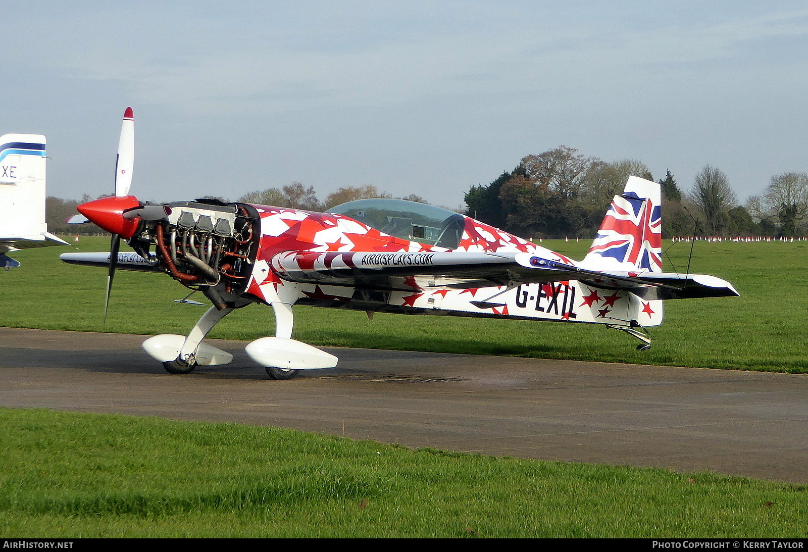 Aircraft Photo of G-EXIL | Extra EA-300S | AirHistory.net #652888