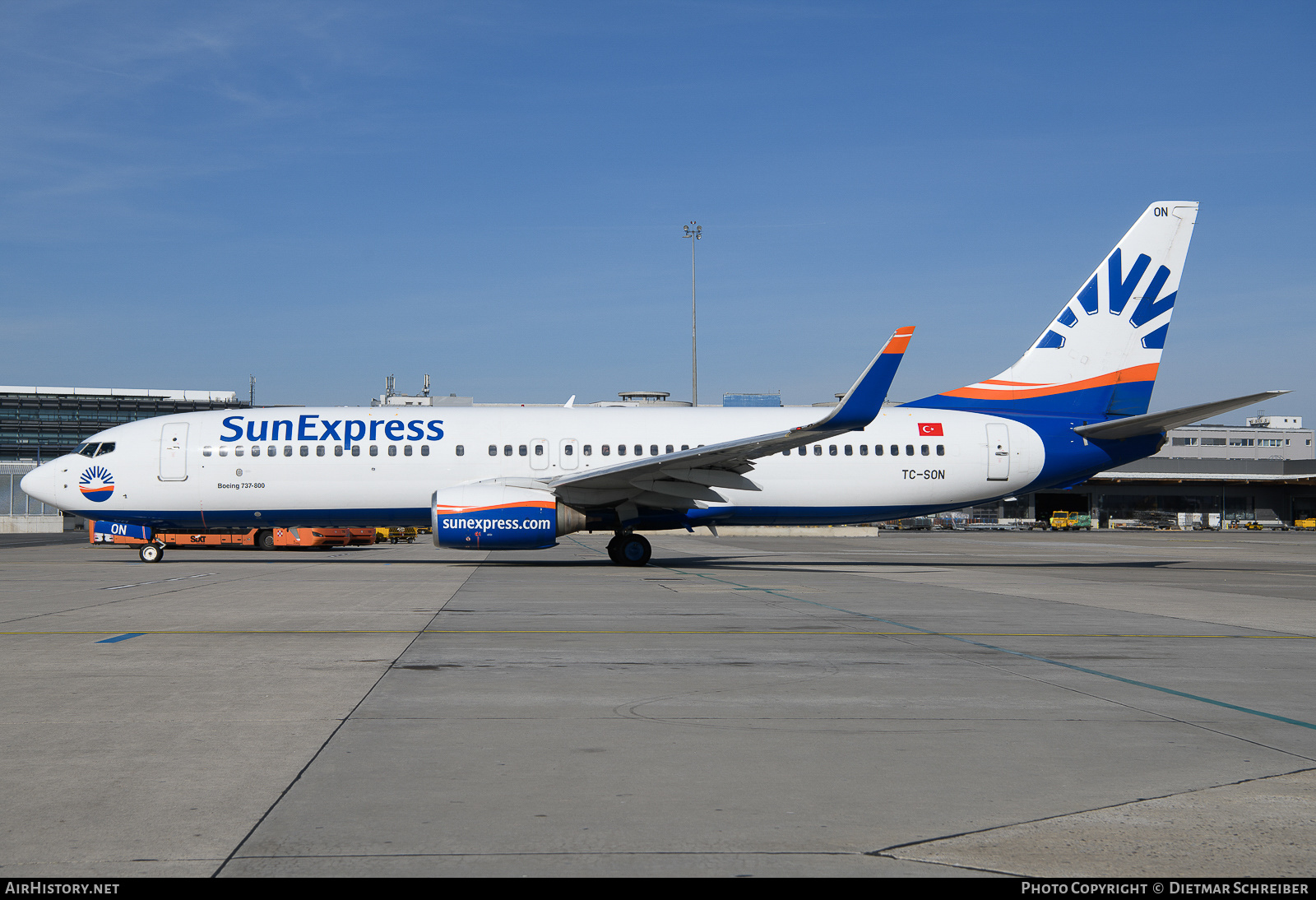 Aircraft Photo of TC-SON | Boeing 737-86J | SunExpress | AirHistory.net #652902