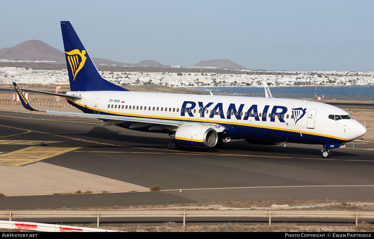 Aircraft Photo of SP-RKN | Boeing 737-8AS | Ryanair | AirHistory.net #652912