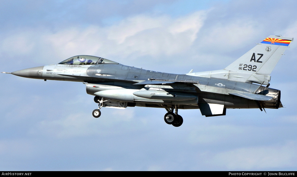 Aircraft Photo of 86-0292 / AF86-292 | General Dynamics F-16C Fighting Falcon | USA - Air Force | AirHistory.net #652942