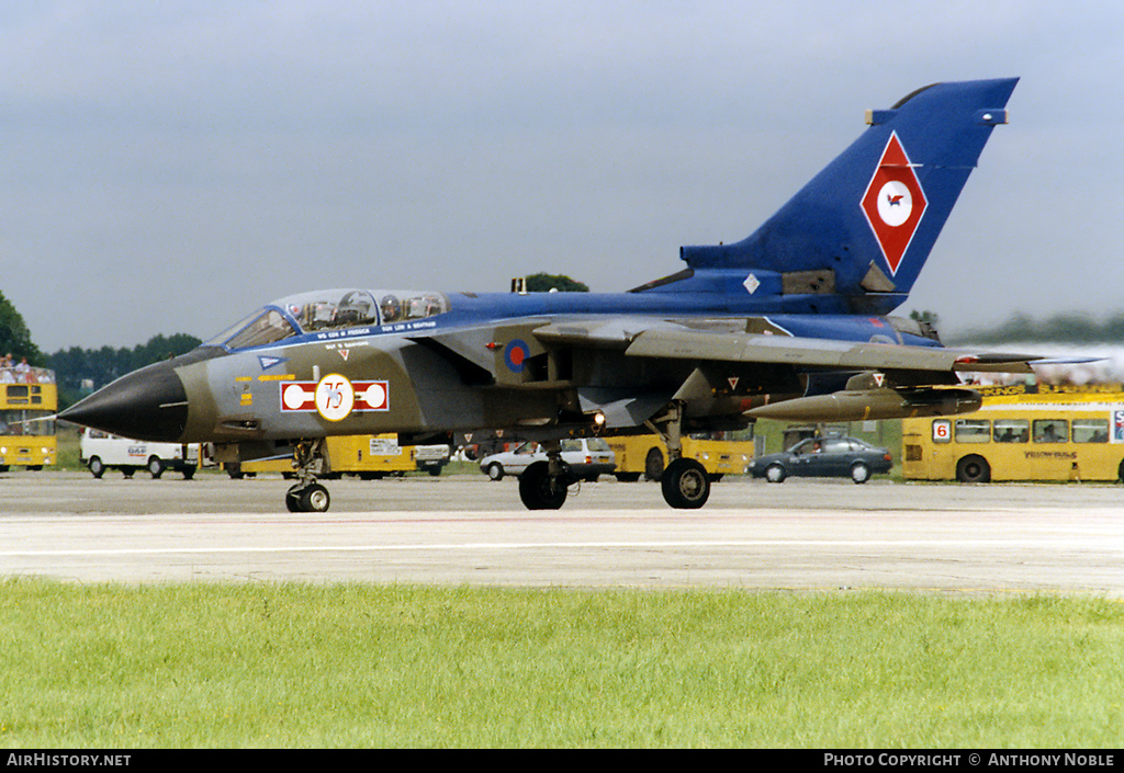 Aircraft Photo of ZA606 | Panavia Tornado GR1 | UK - Air Force | AirHistory.net #652945