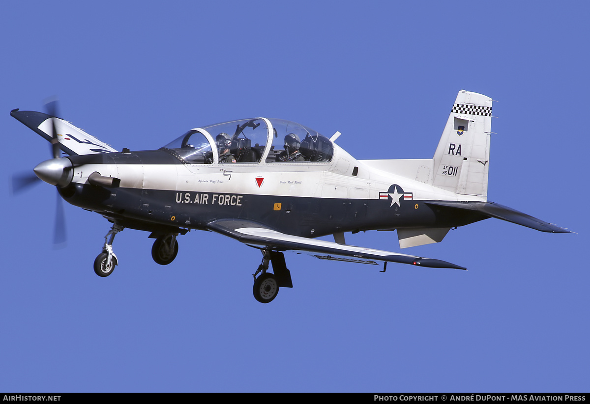 Aircraft Photo of 96-3011 / AF96-011 | Raytheon T-6A Texan II | USA - Air Force | AirHistory.net #652948