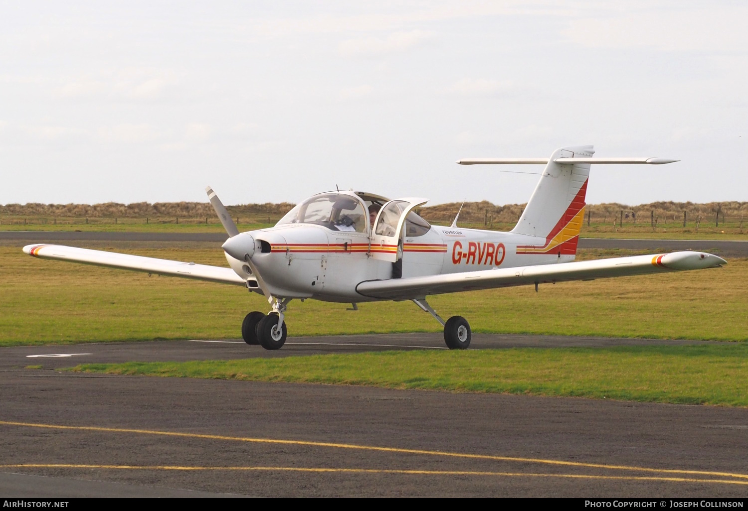Aircraft Photo of G-RVRO | Piper PA-38-112 Tomahawk | Ravenair | AirHistory.net #652953