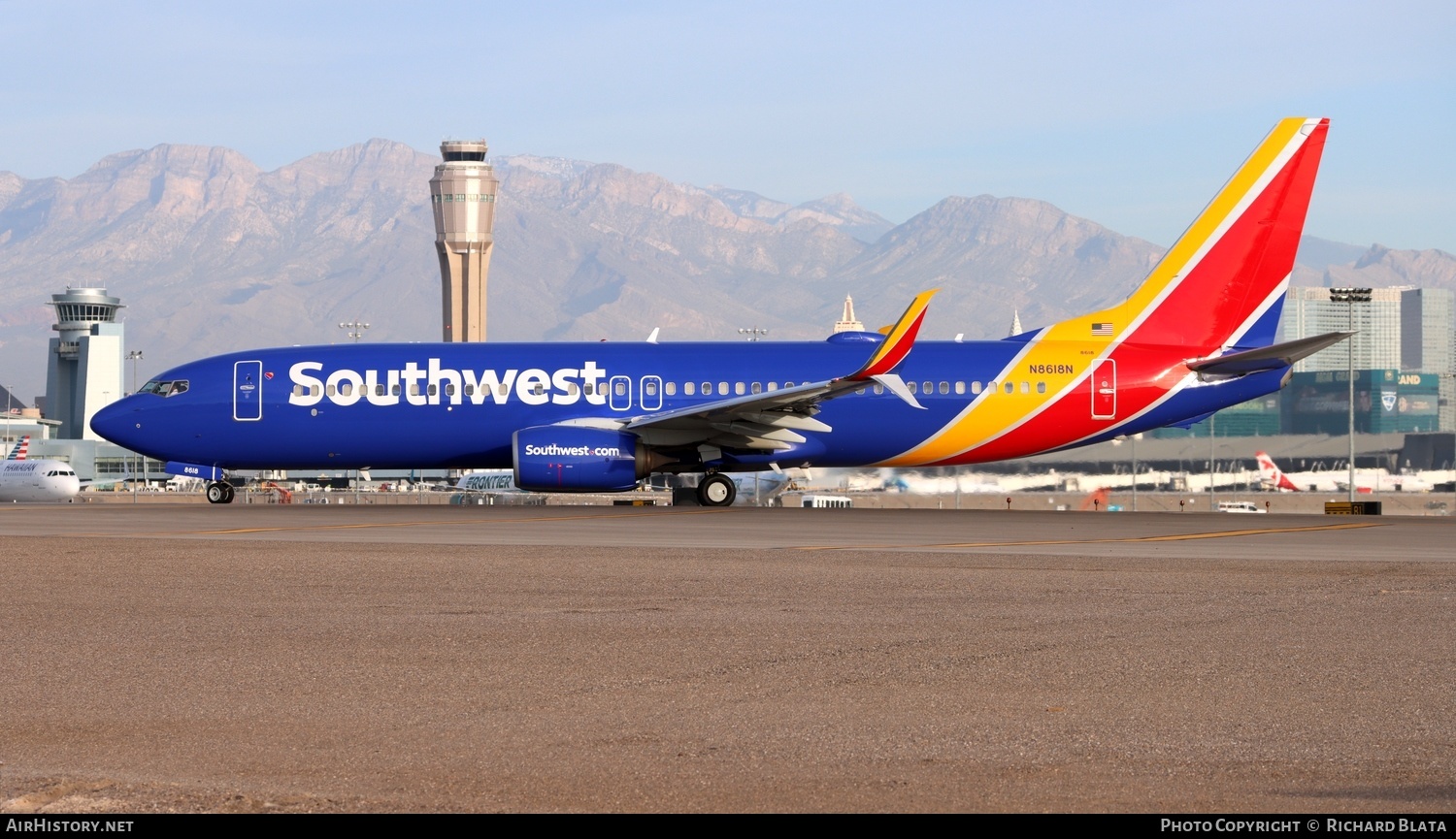 Aircraft Photo of N8618N | Boeing 737-8H4 | Southwest Airlines | AirHistory.net #652979