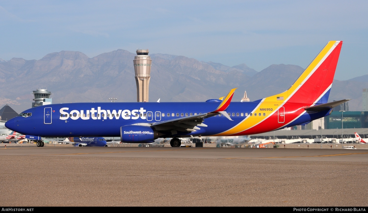Aircraft Photo of N8695D | Boeing 737-8H4 | Southwest Airlines | AirHistory.net #652980