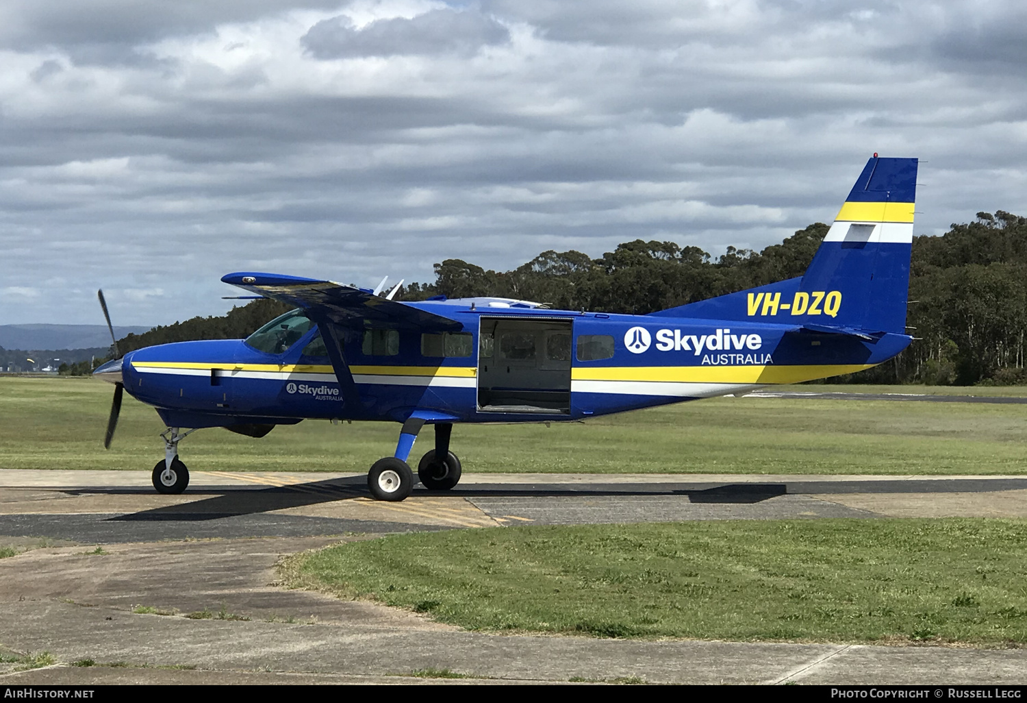 Aircraft Photo of VH-DZQ | Cessna 208 Caravan I | Skydive Australia | AirHistory.net #652994