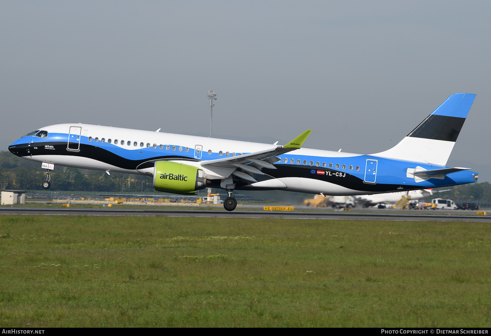 Aircraft Photo of YL-CSJ | Airbus A220-371 (BD-500-1A11) | AirBaltic | AirHistory.net #653020