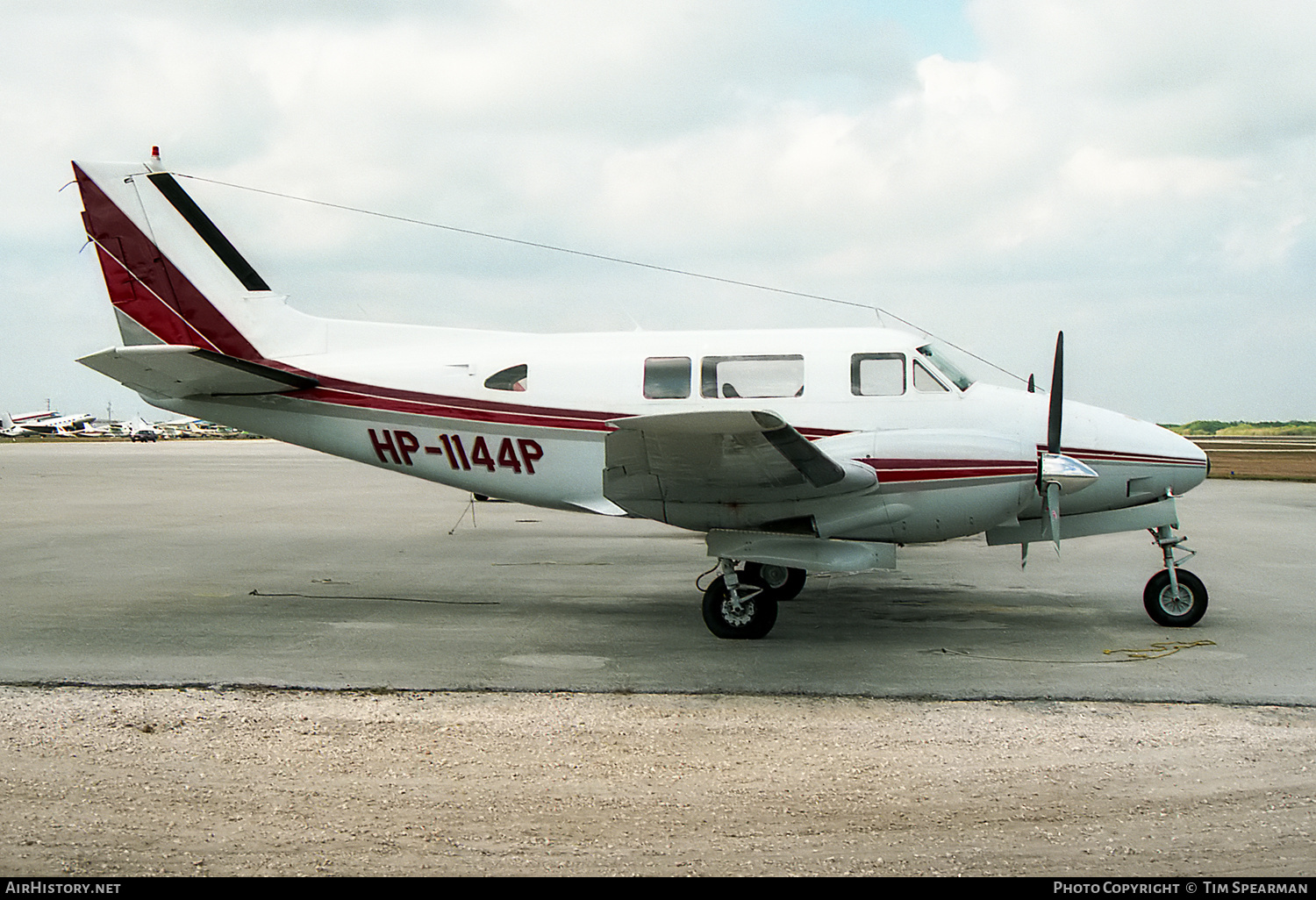 Aircraft Photo of HP-1144P | Beech 65-80 Queen Air | AirHistory.net #653023