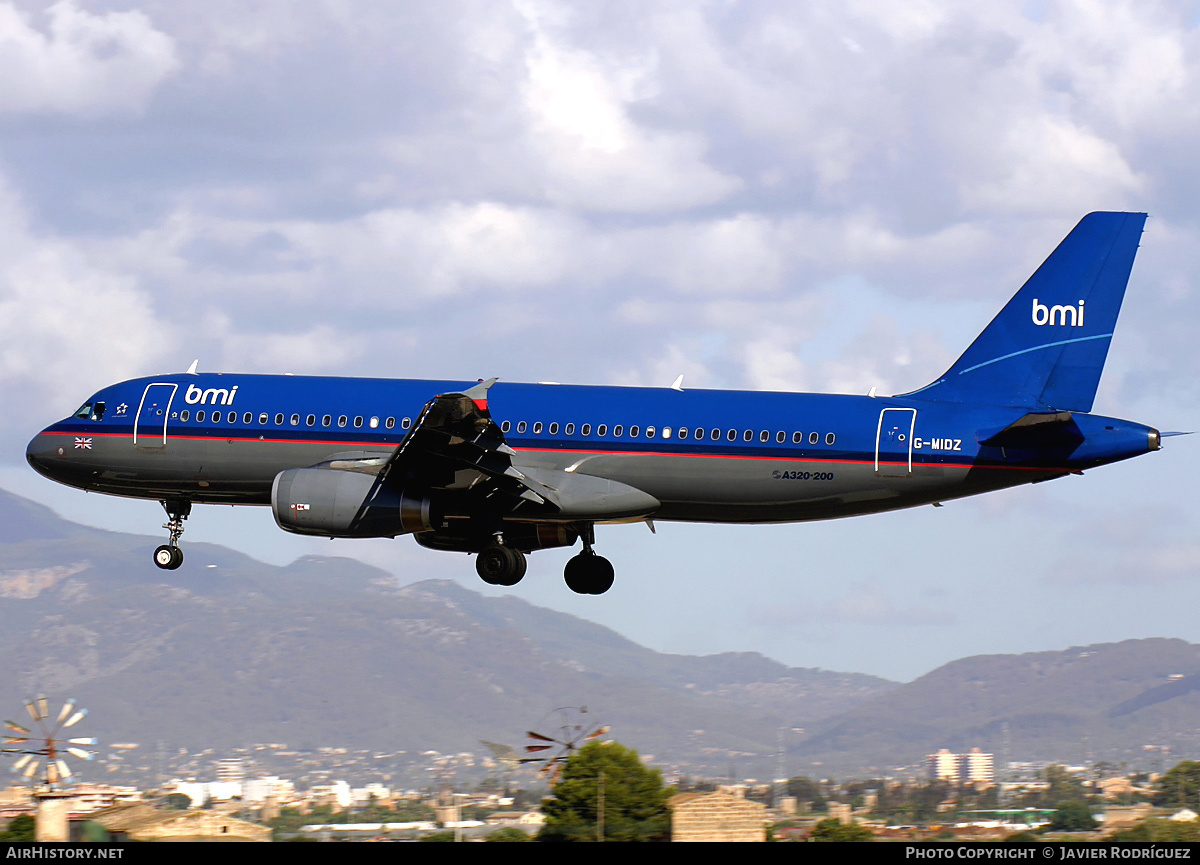 Aircraft Photo of G-MIDZ | Airbus A320-232 | BMI - British Midland International | AirHistory.net #653037