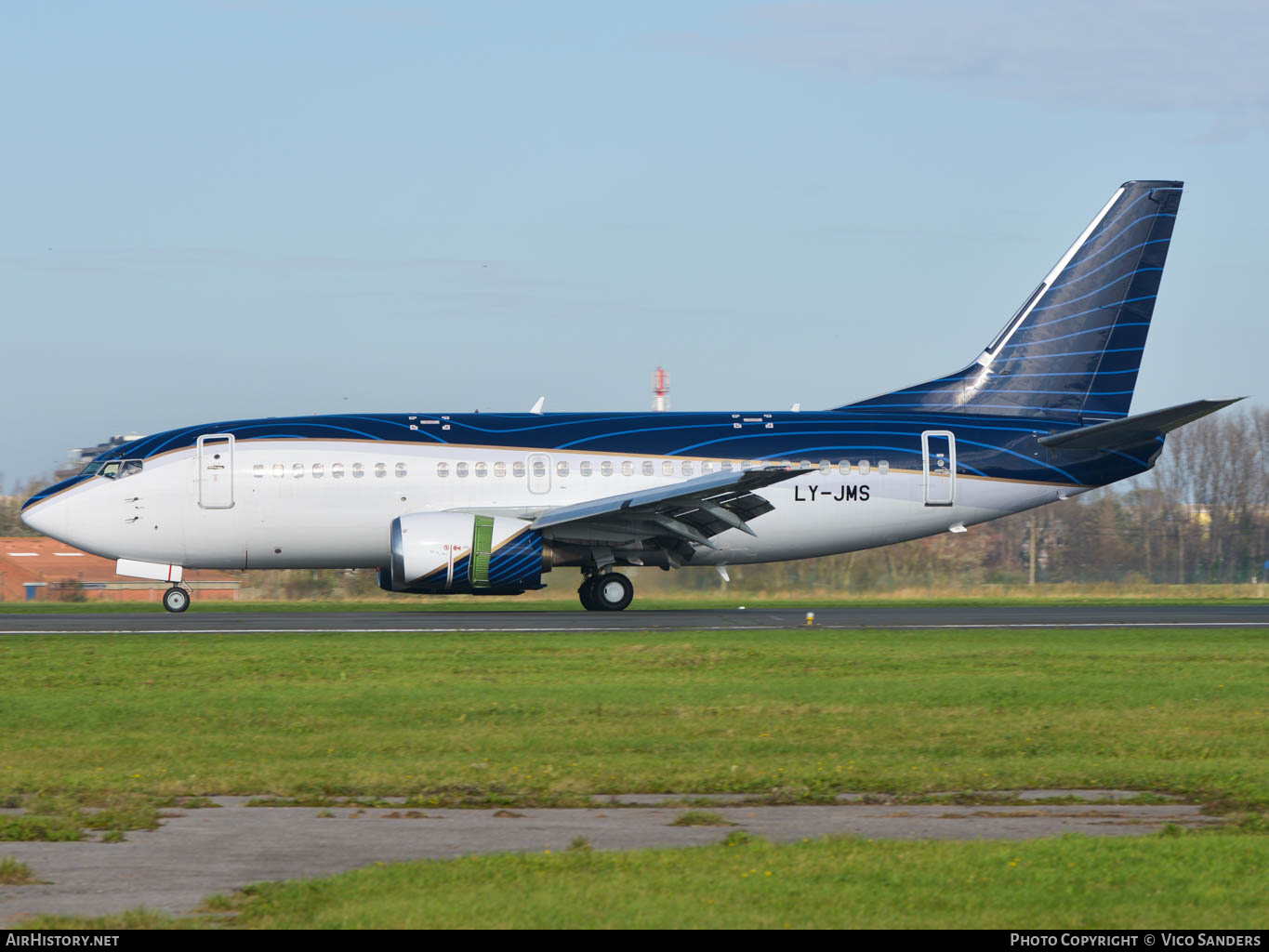 Aircraft Photo of LY-JMS | Boeing 737-522 | AirHistory.net #653080