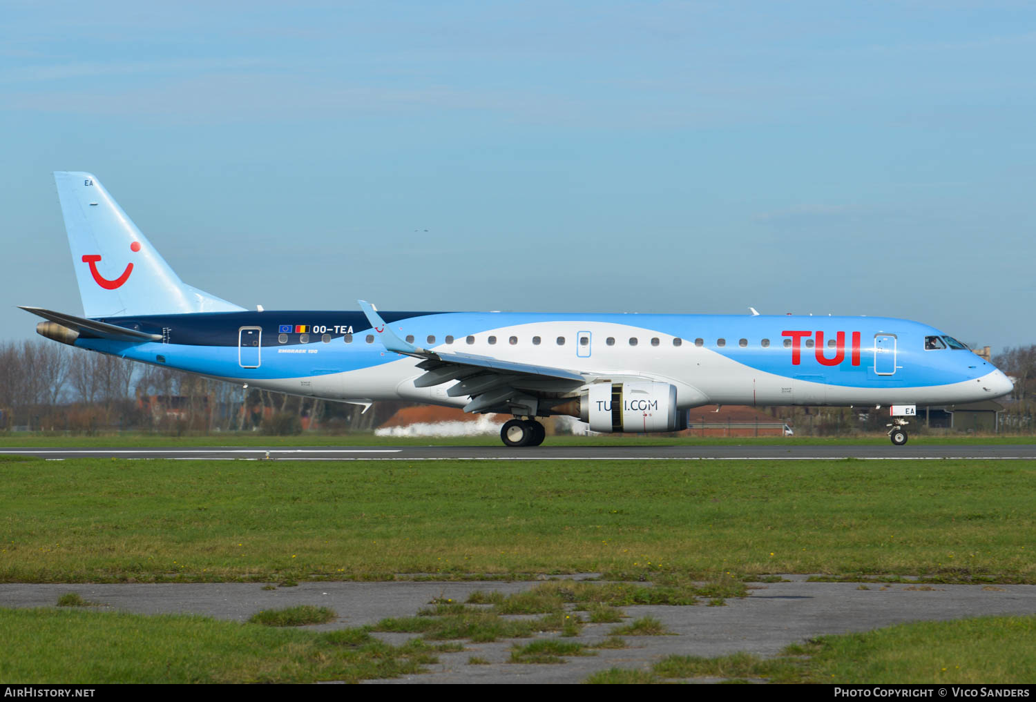 Aircraft Photo of OO-TEA | Embraer 190LR (ERJ-190-100LR) | TUI | AirHistory.net #653097