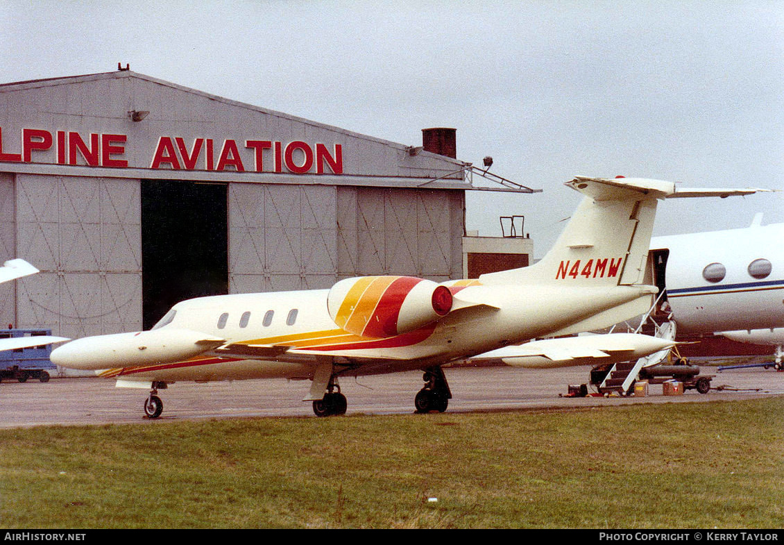 Aircraft Photo of N44MW | Gates Learjet 35 | AirHistory.net #653131