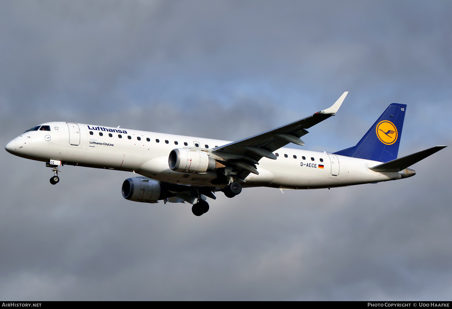 Aircraft Photo of D-AECE | Embraer 190LR (ERJ-190-100LR) | Lufthansa | AirHistory.net #653151