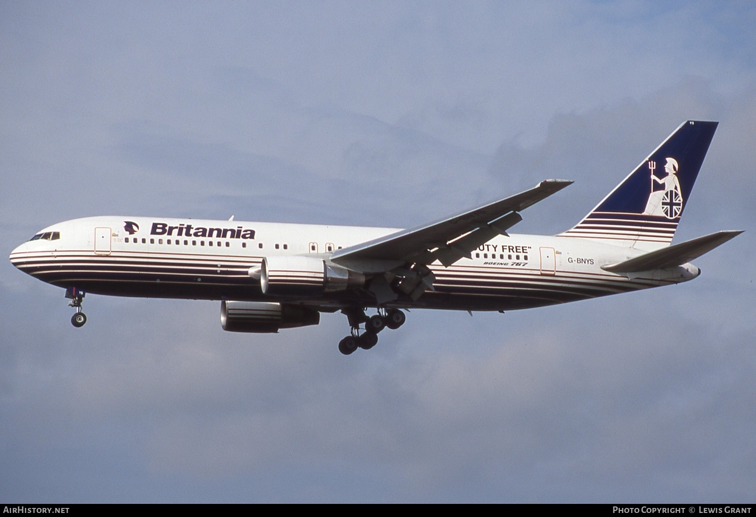 Aircraft Photo of G-BNYS | Boeing 767-204 | Britannia Airways | AirHistory.net #653171