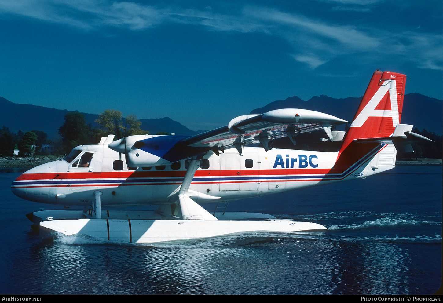 Aircraft Photo of C-GJAW | De Havilland Canada DHC-6-200 Twin Otter | Air BC | AirHistory.net #653199