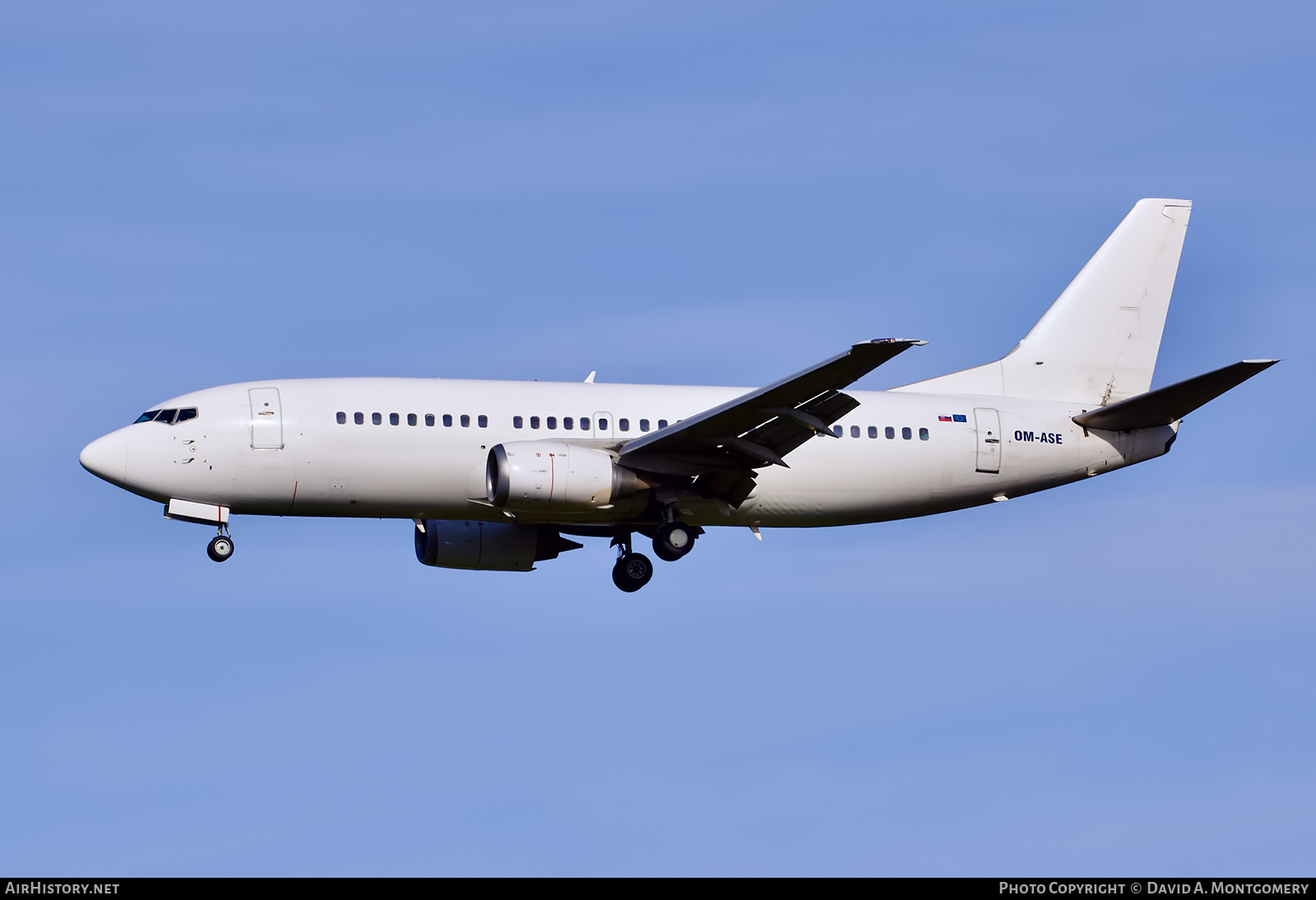 Aircraft Photo of OM-ASE | Boeing 737-306 | AirHistory.net #653245