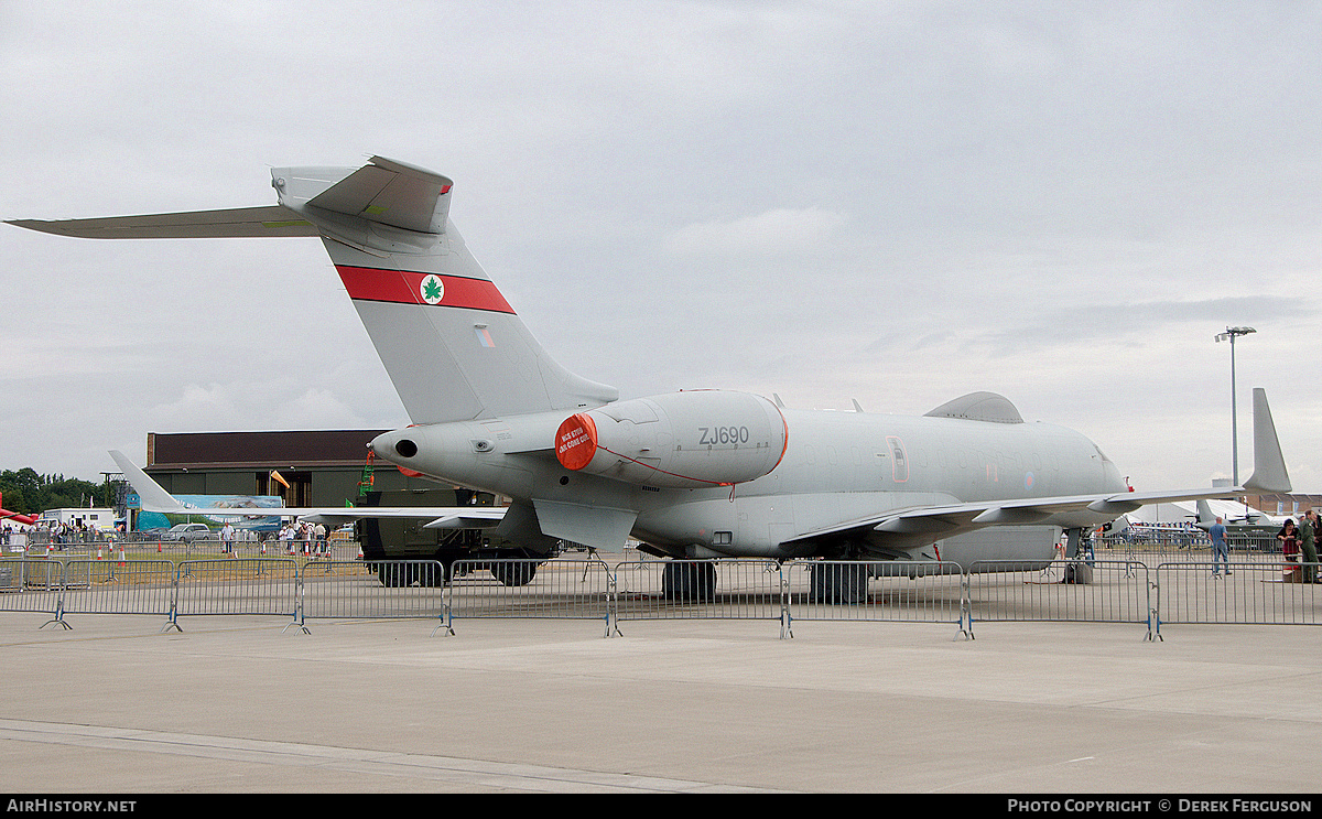 Aircraft Photo of ZJ690 | Bombardier Sentinel R.1 (BD-700-1A10) | UK - Air Force | AirHistory.net #653269