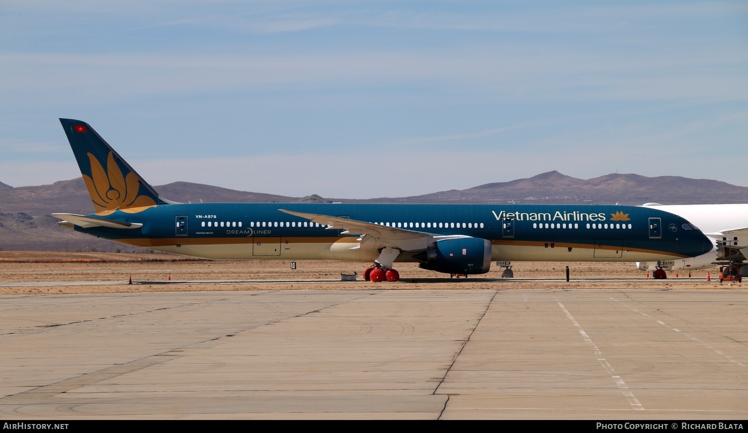 Aircraft Photo of VN-A878 | Boeing 787-10 Dreamliner | Vietnam Airlines | AirHistory.net #653299