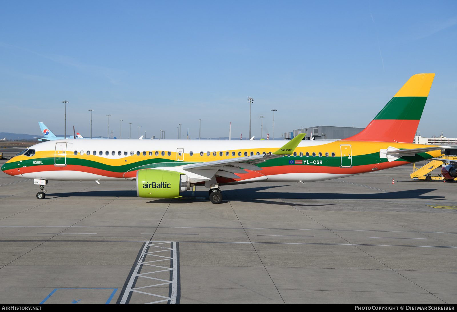 Aircraft Photo of YL-CSK | Airbus A220-371 (BD-500-1A11) | AirBaltic | AirHistory.net #653326