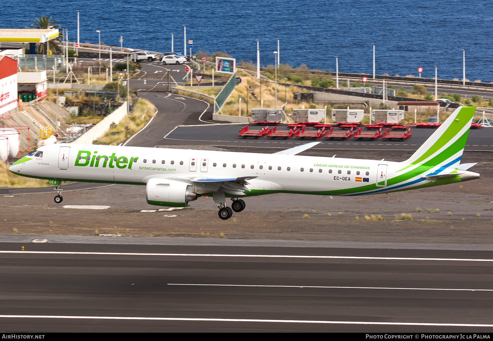Aircraft Photo of EC-OEA | Embraer 195-E2 (ERJ-190-400) | Binter Canarias | AirHistory.net #653334