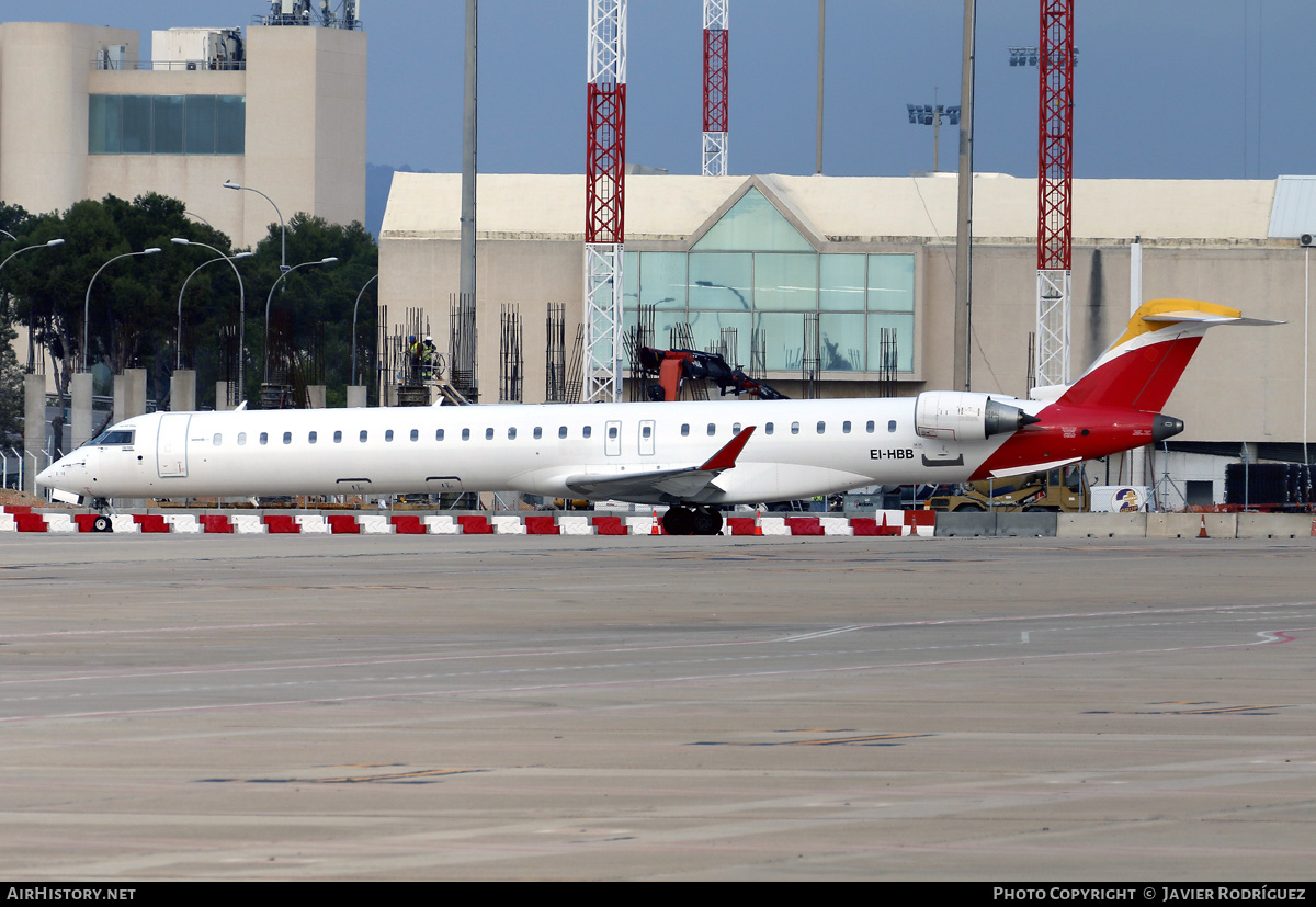 Aircraft Photo of EI-HBB | Bombardier CRJ-1000 (CL-600-2E25) | AirHistory.net #653379