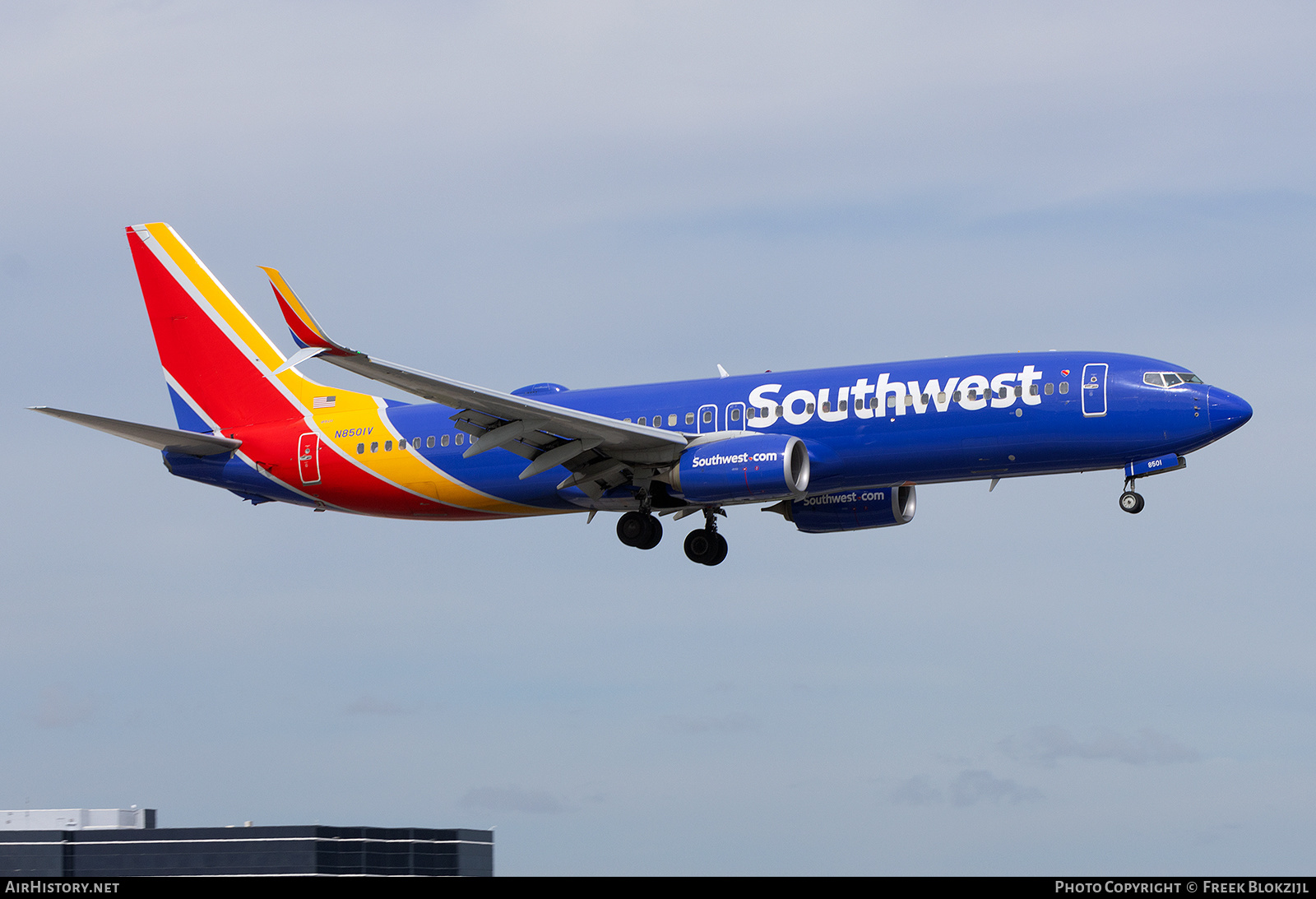 Aircraft Photo of N8501V | Boeing 737-8H4 | Southwest Airlines | AirHistory.net #653398
